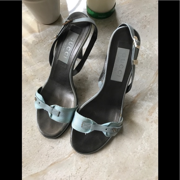 💙GUCCI SANDALS💙 - Picture 1 of 5